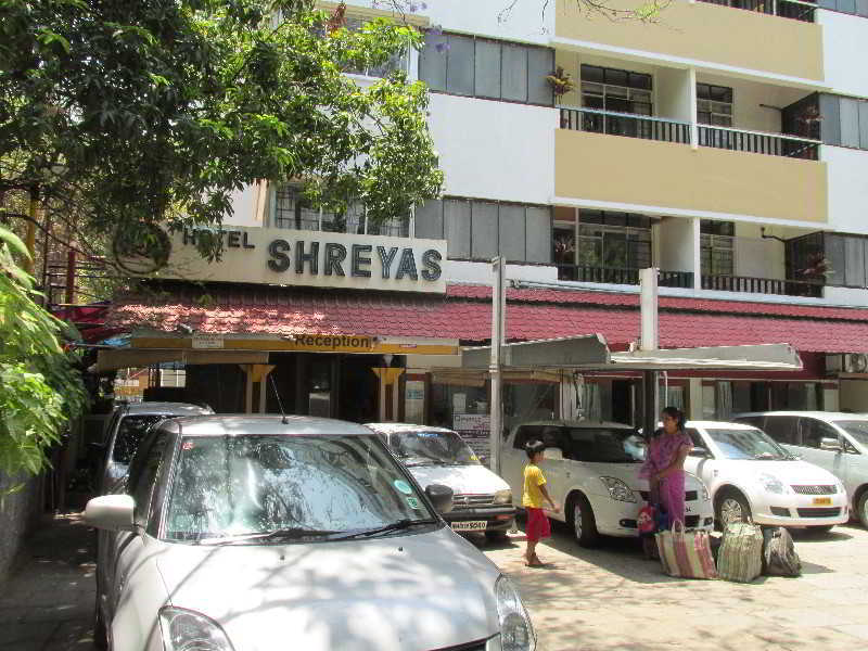 Hotel Shreyas Pune Exterior foto